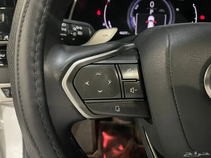 لكزس 2023 Rx350 سعودي سقف بانوراما(هايبرد)2.5H 12