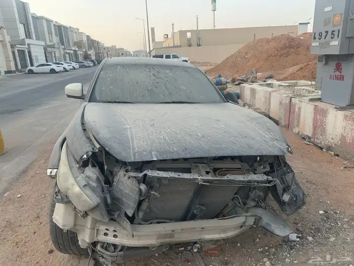 انفنتي 2015 تشليح QX70 2