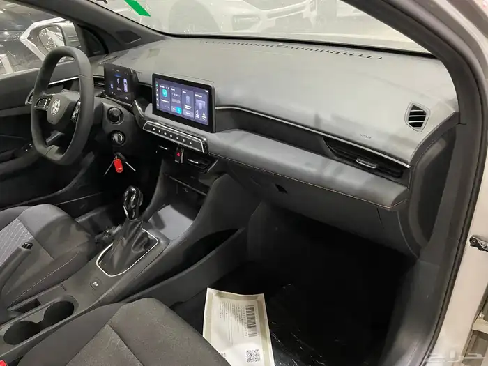 ام جي 2025 3استاندر سعودي(بنزين)1.5L 23