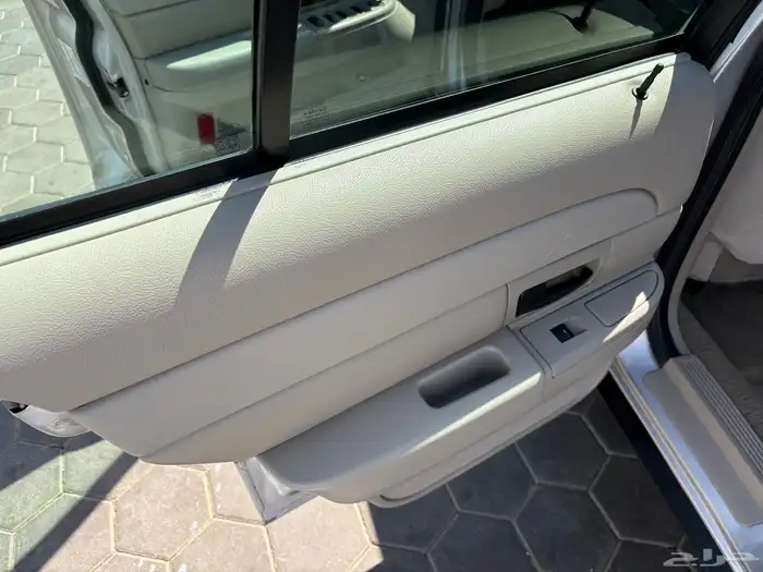 فورد فكتوريا مخزن 34