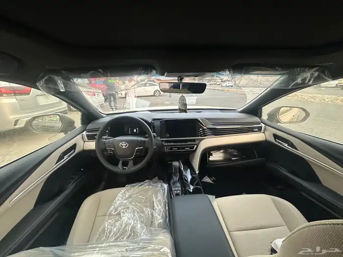 تويوتا كامري LE هايبرد ماكينه 2.5 موديل 2025 4