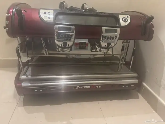 مكينة قهوة مستخدم نظيف جدا لون ممتاز لي اصحاب المقاهي 3