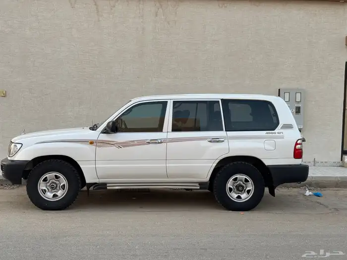 لاند كروزر جي 2004 3