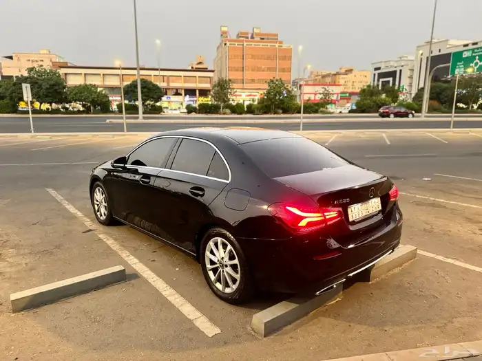 مرسيدس A 8