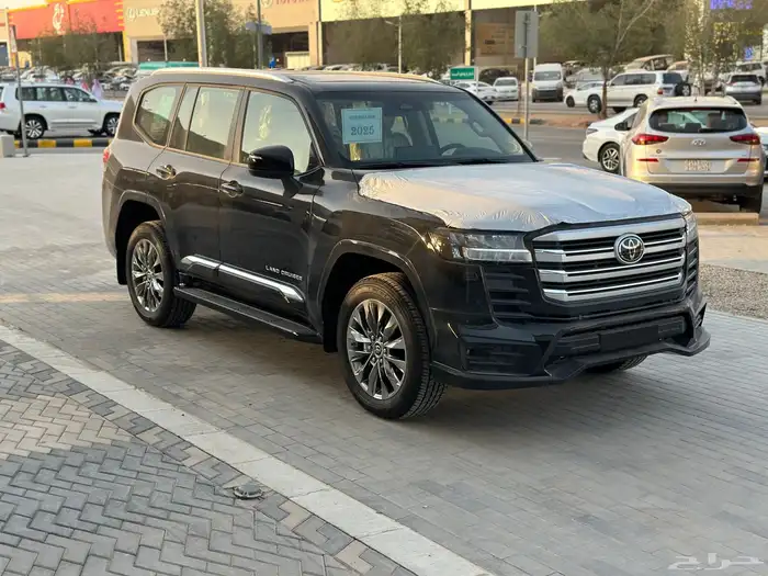 تويوتا لاندكروزر الموديل2025 فل كامل ورد الكويت رقم5 0