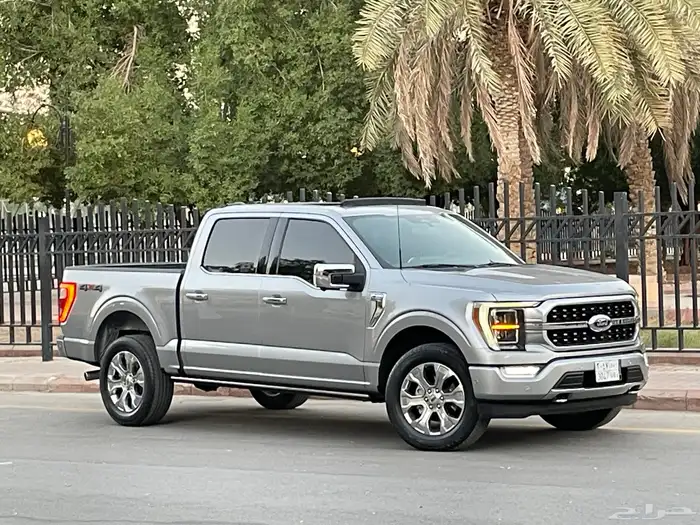 فورد F150 2022 بلاتينيوم فل كامل نظيف جدا بحال الوكاله 28