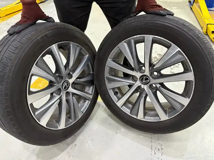 جنوط لكزس اصلي وكاله es350 es 300 es 250 اي اس 1