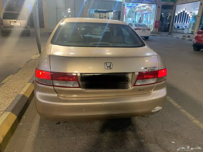 هوندا اكورد 1