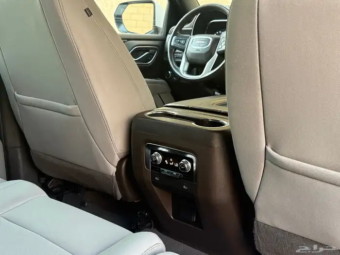 يوكن 2022 SLT 33