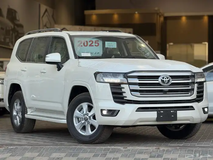 تويوتا لاندكروزر GXR 2 موديل 2025 كاش واقساط 2