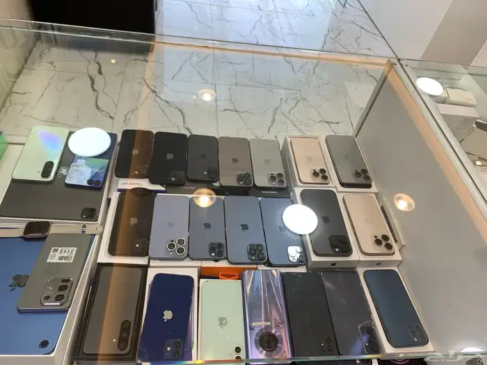 ايفون وسامسونج 1