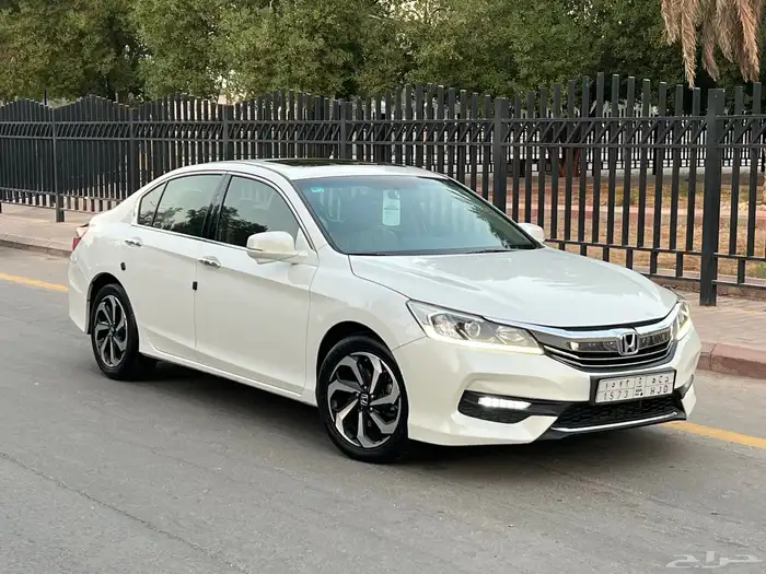 للبيع هوندا اكورد ((فل كامل مخمل 2017)) 17