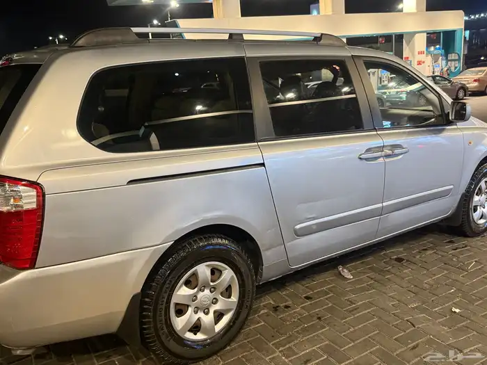 كيا كرنفال 2009 2