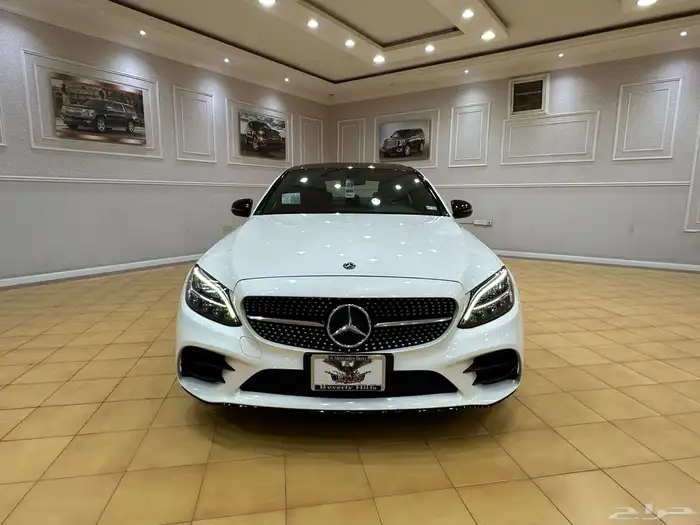 مرسيدس C300 لون لؤلؤي 8