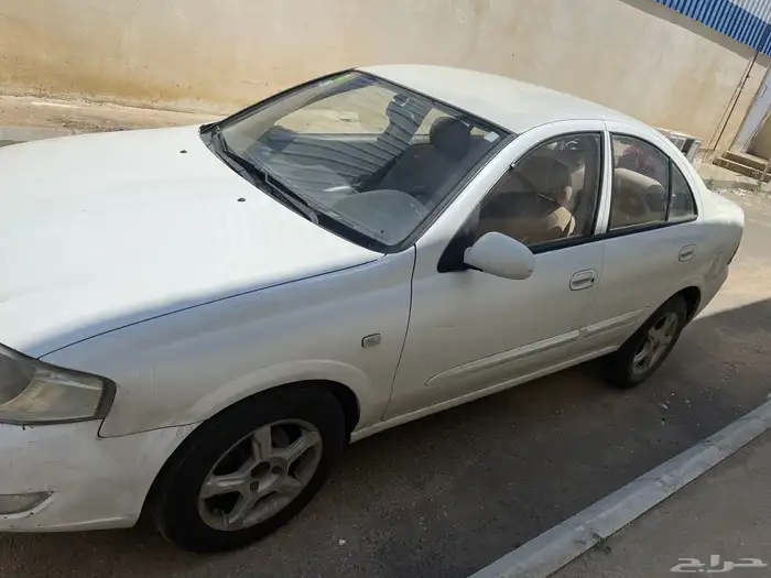 Nissan sunny 2010 0