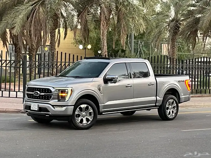 فورد F150 2022 بلاتينيوم فل كامل نظيف جدا بحال الوكاله 5