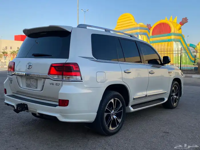 تويوتا لاندكلوزر 2016 فل كامل 6