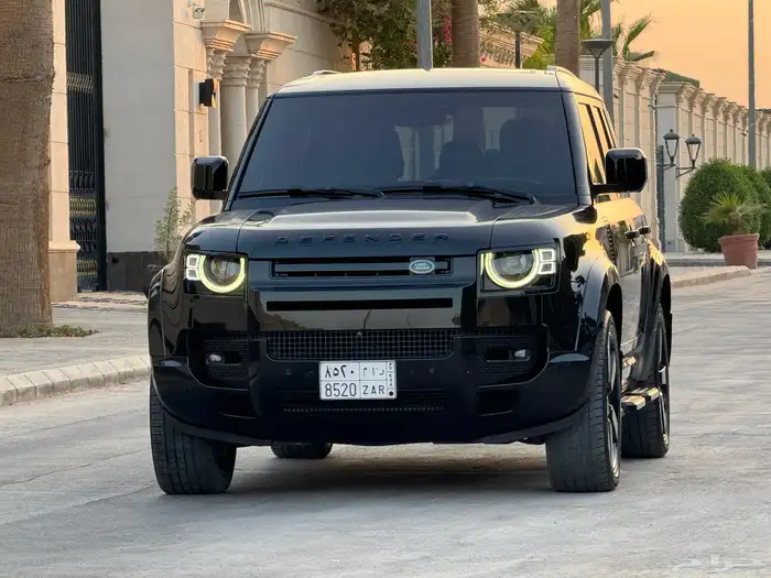 ديفندر HSE فل كامل موديل 2022 تحت الضمان 0