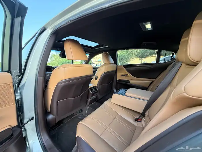 لكزس Es350 CC موديل 2020 شرط 31