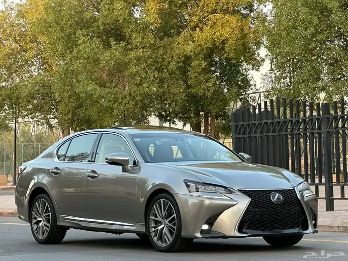 لكزس GS350 موديل 2017 سعودي فل كامل 19