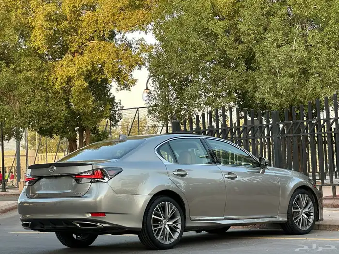 لكزس GS350 موديل 2017 سعودي فل كامل 11