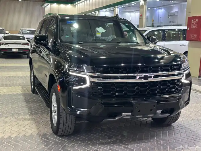 تاهو شيروليه الموديل2023 دبل قصير في قمة النظافة 11