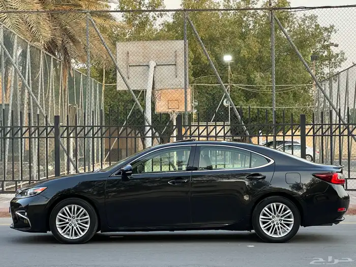 لكزس ES350 2017 سعودي 3