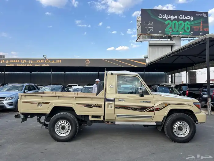 تويوتا شاص 2015 4