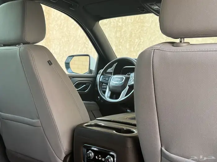 يوكن 2022 SLT 32