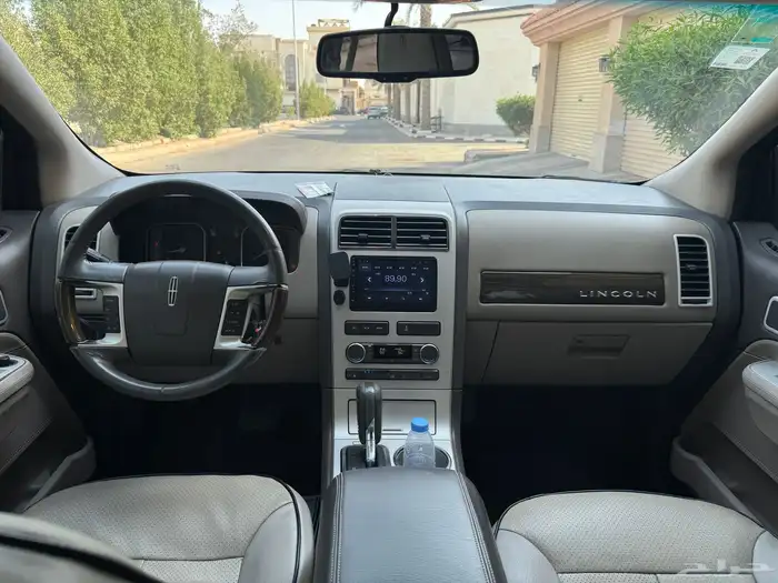 لينكون 2009 7