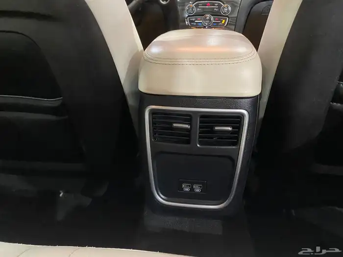 كرايسلر 2018 v6 ستندر 19