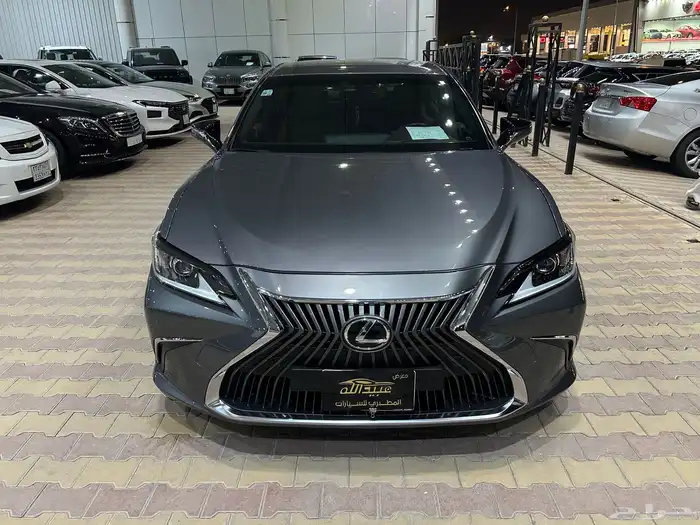 لكزس ES 350 موديل 2019 استاندر 0