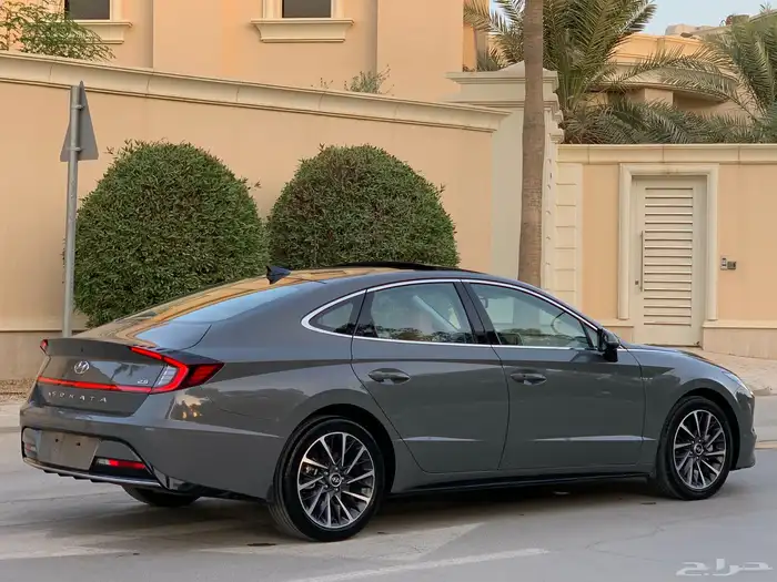 هيونداي سوناتا 2022 سمارت بلس 5