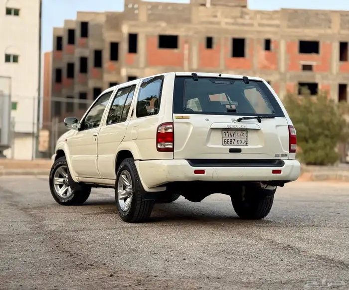 للبيع نيسان باثفندر 2005 ((فل كامل)) نظيف 20