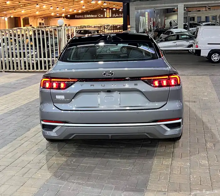 فورد توروس 2025 فل كامل نظيف جدا 4