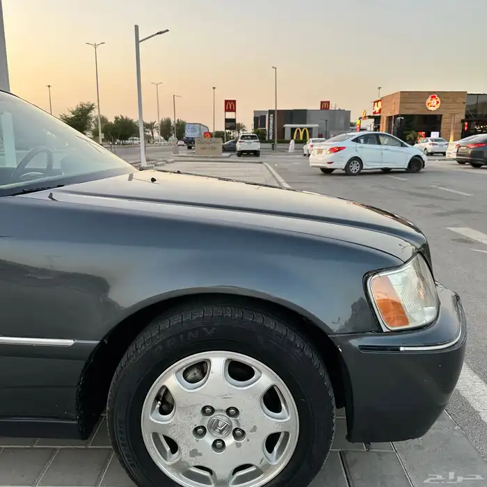 هوندا ليجيند النادرة 4