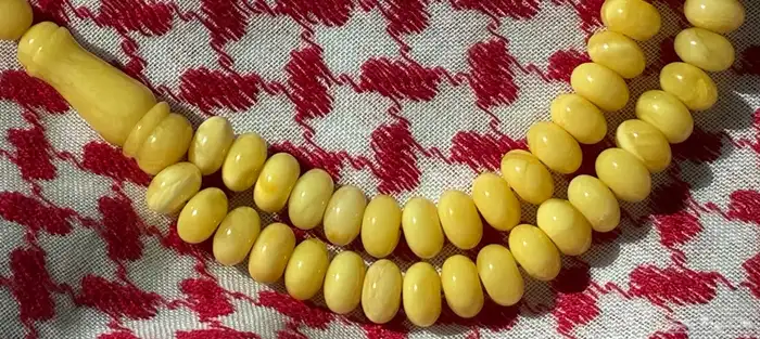 سبحة كهرمان 2