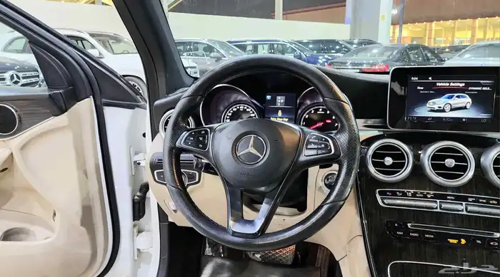 مرسيدس GLC250 2017 9