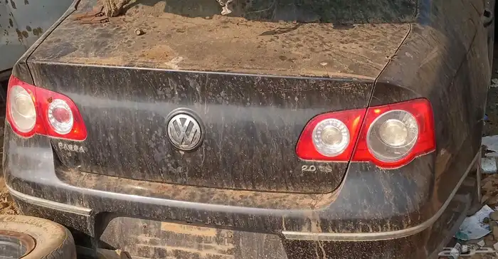 قطع غيار تشليح جميع انواع السيارات تويوتا كوري امريكي 4