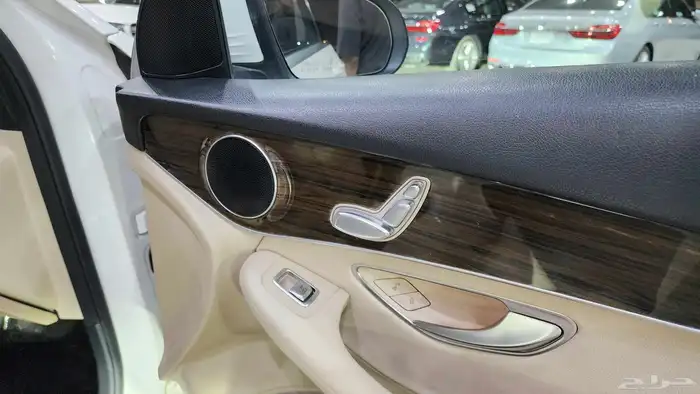 مرسيدس GLC250 2017 21