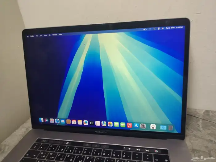 apple macbook pro 15 inch   2018 1