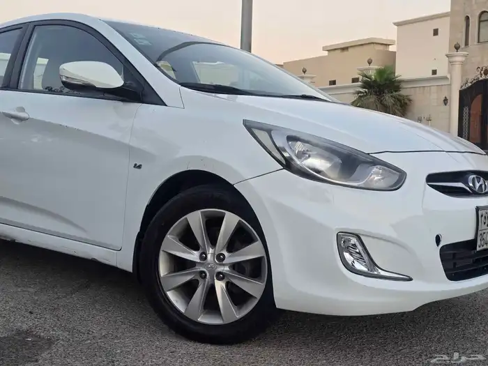 هونداي اكسنت 2012 3