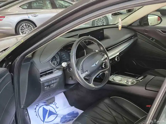 جنسيس G80 2021 8