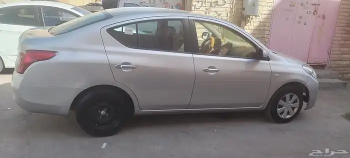 نيسان صني 2014 ممشي 289 حاله ممتاذه جير وماكينه ومكيف ثلاجه 1
