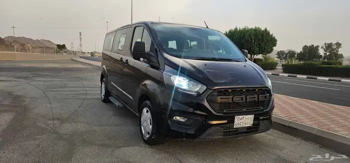 فورد فان tourneo custom 3