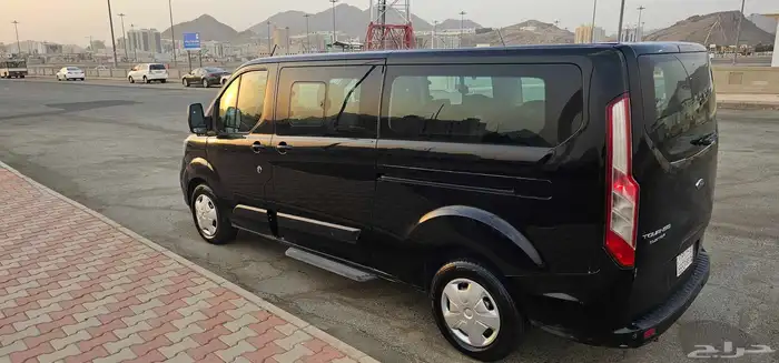 فورد فان tourneo custom 4
