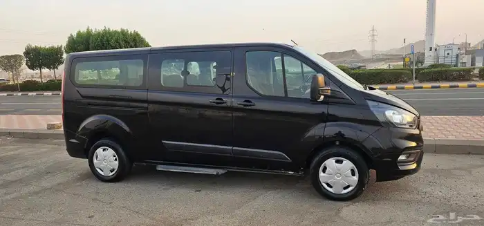 فورد فان tourneo custom 2