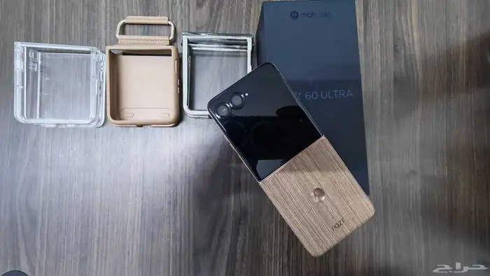 موتورلا رايزر 60 الترا  Motorola razr 8
