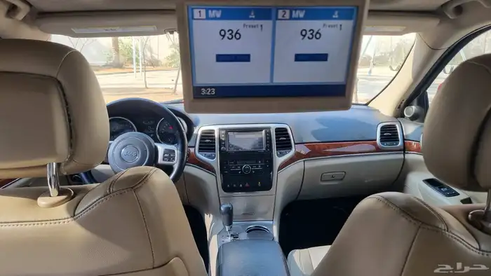 جيب جراند شيروكي بودي بلد نظيف جدا 2011 7