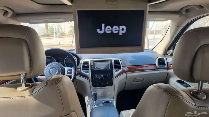 جيب جراند شيروكي بودي بلد نظيف جدا 2011 6